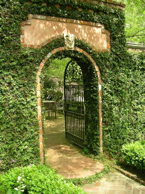 gate